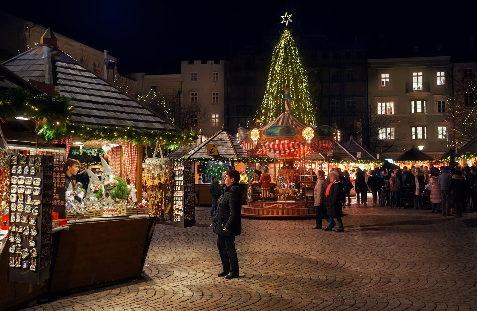 brixen christmas market stalls
