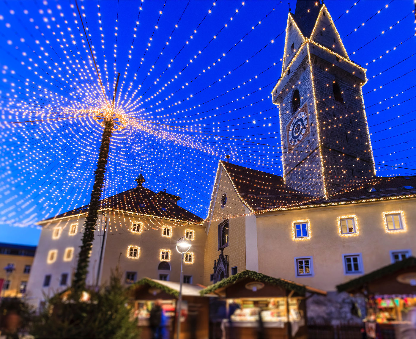 The Alps Alight: Explore the Christmas Markets of South Tyrol & the Dolomites 32 bruneck brunico christmas market lights