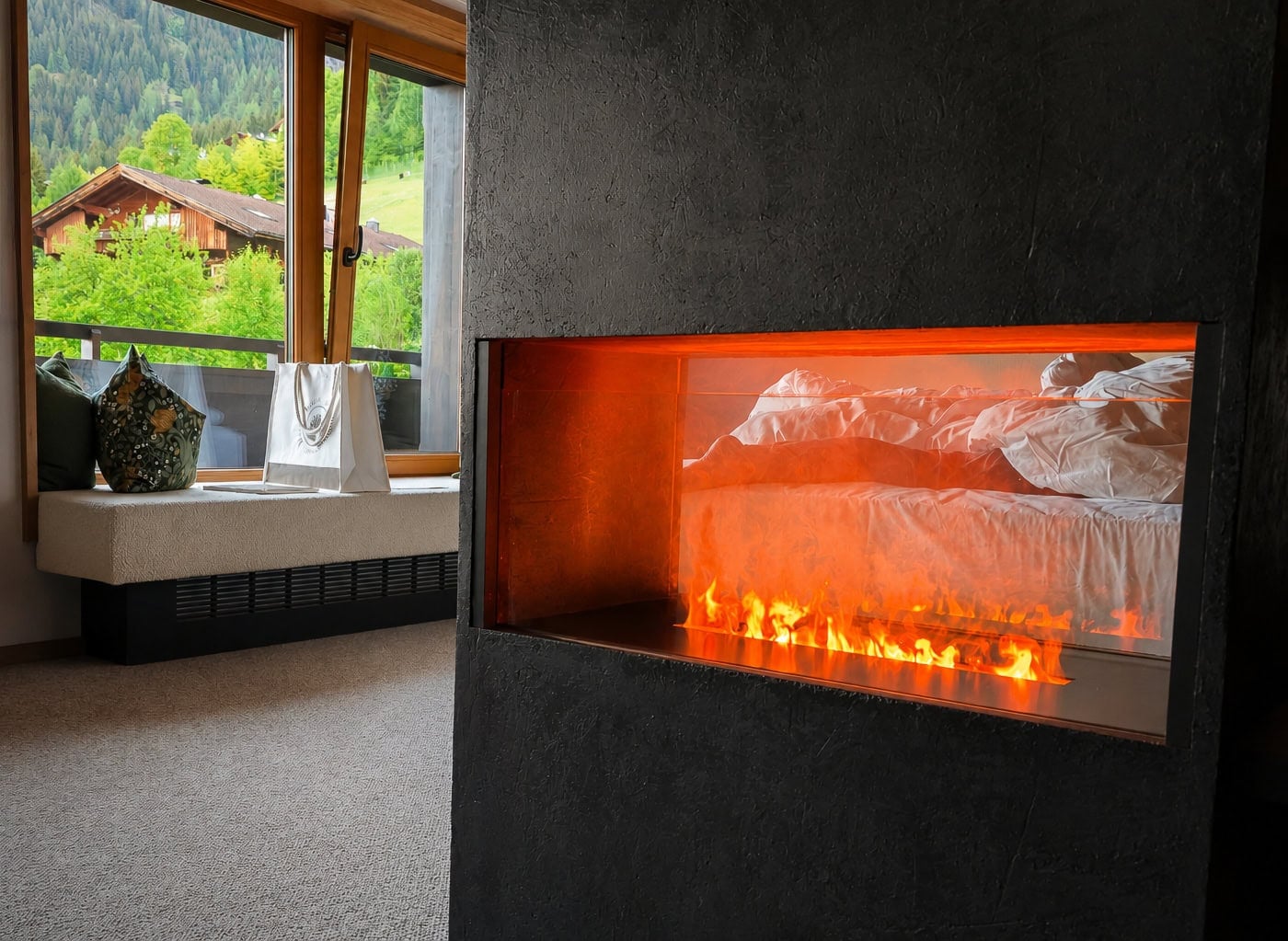 der boglerhof nature suite fireplace