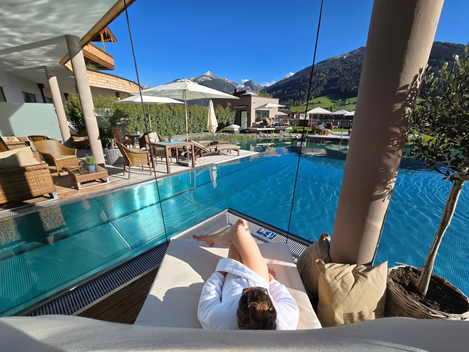 der boglerhof pure nature spa swing chair