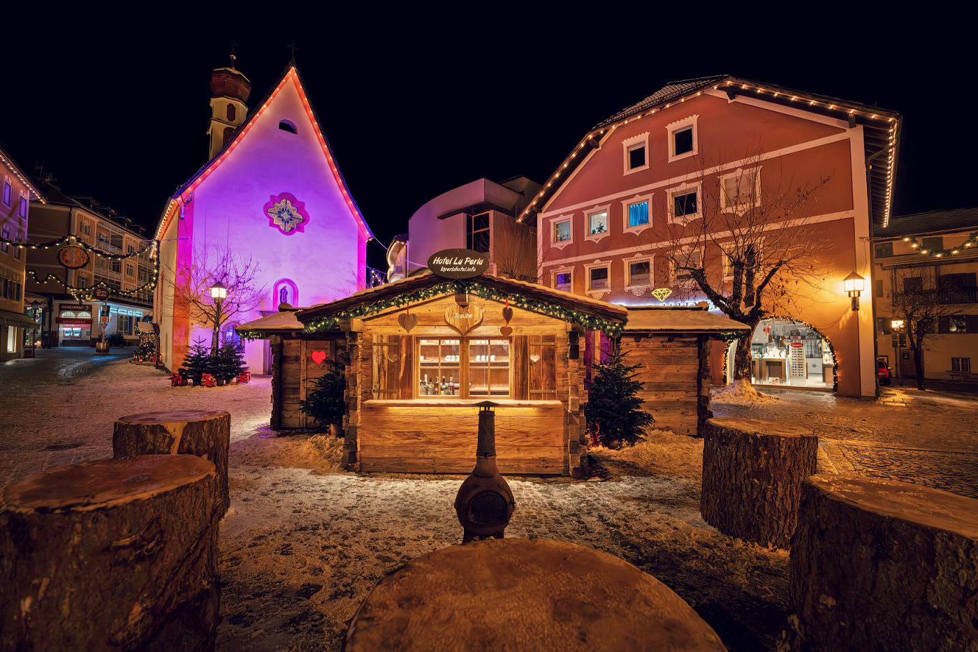 The Alps Alight: Explore the Christmas Markets of South Tyrol & the Dolomites 33 ortisei christmas market antoniusplatz