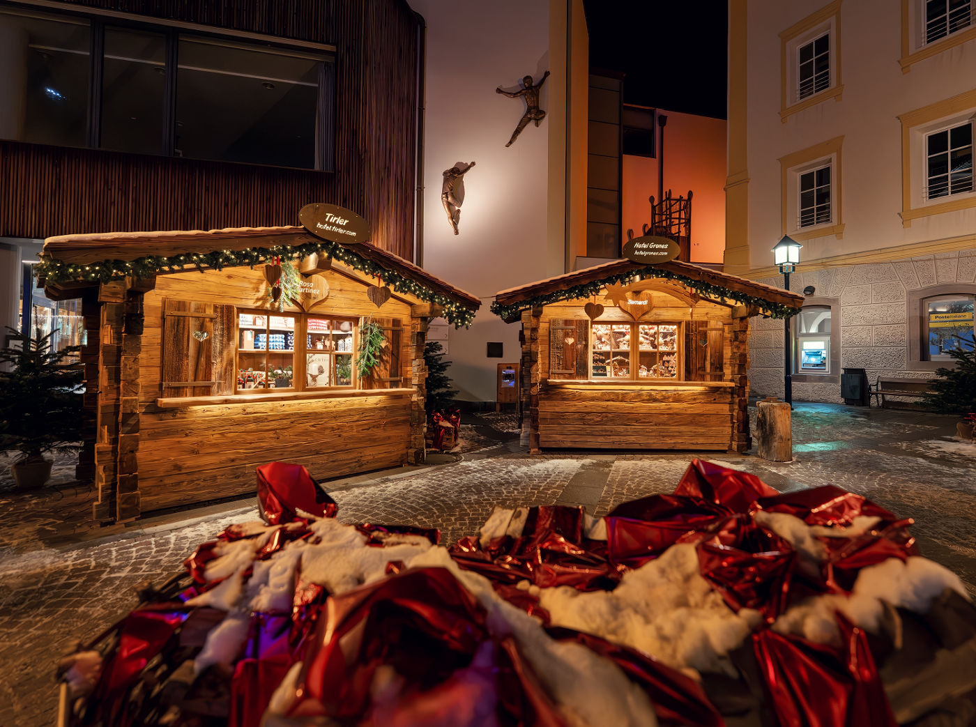 The Alps Alight: Explore the Christmas Markets of South Tyrol & the Dolomites 34 ortisei christmas market stalls