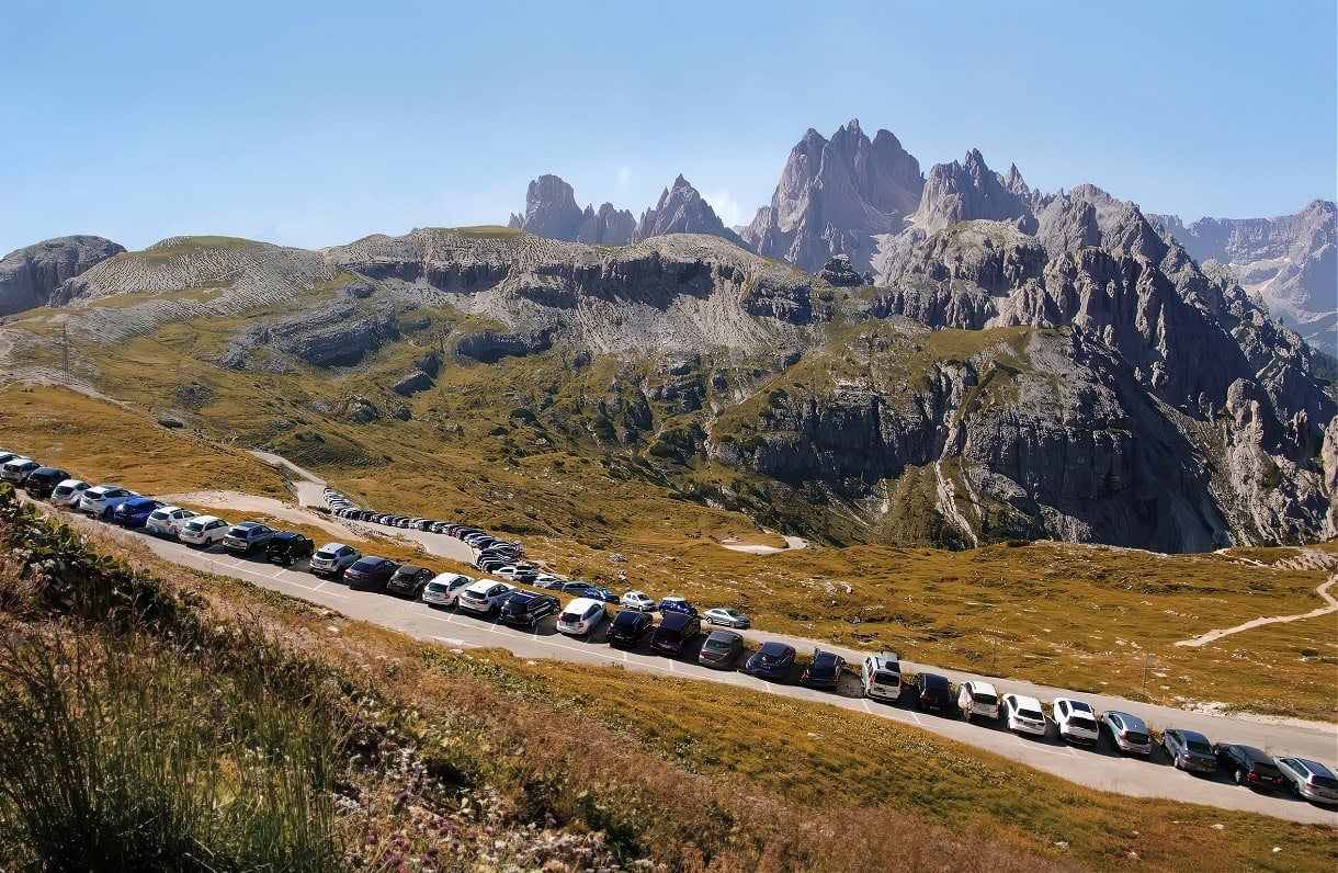Hiking Tre Cime di Lavaredo: The Ultimate Guide to Drei Zinnen 7 tre cime di lavaredo parking lot